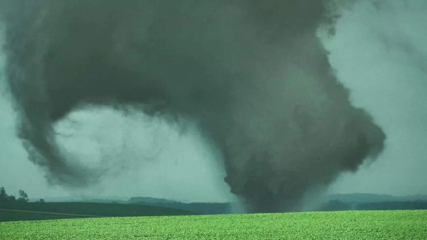 Destructive ‘drill bit’ tornado carves deadly path in Minnesota