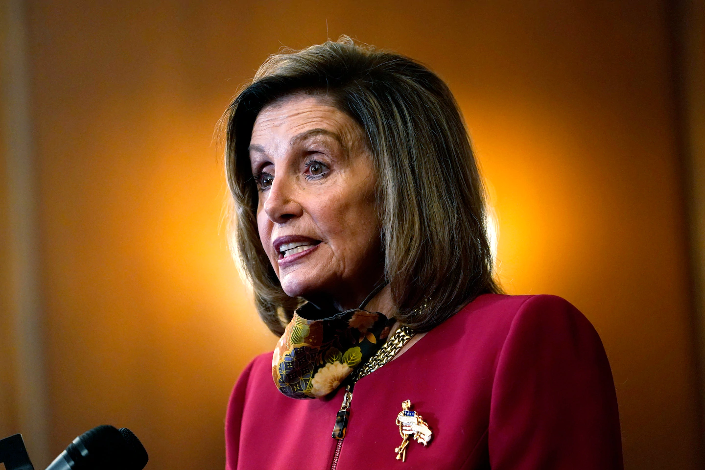 Trump moves closer to Pelosi in economic aid talks, and House speaker must decide next move